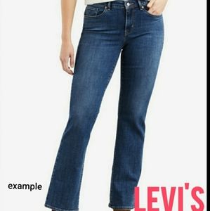 LEVI'S Mid-Rise Boot cut 515 Jeans